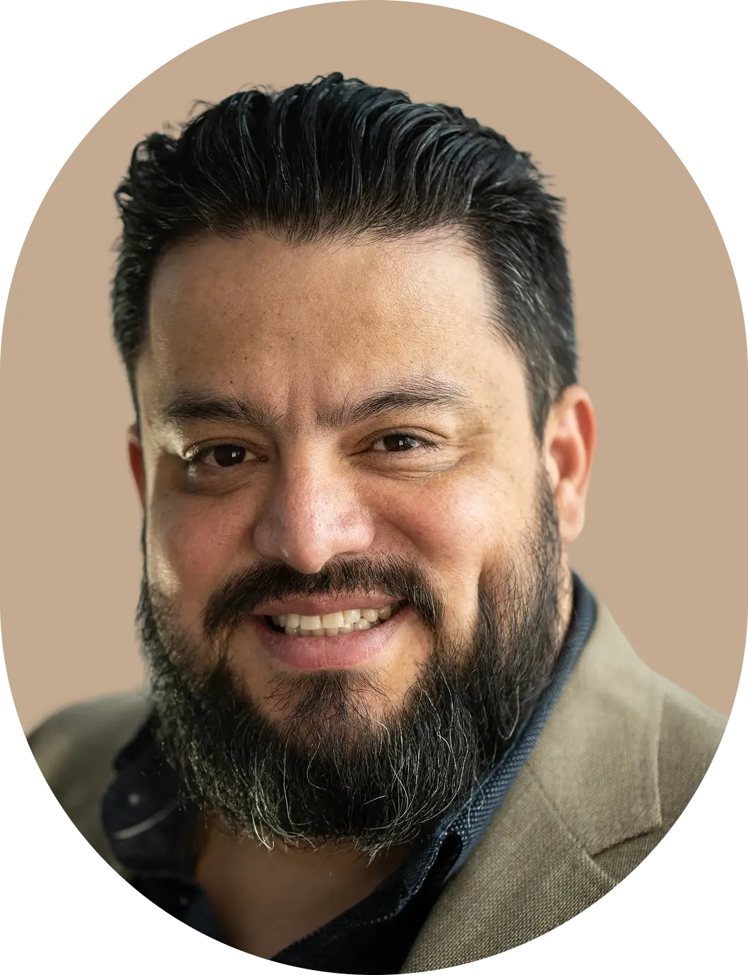 Bearded man smiling for virtual worker profile